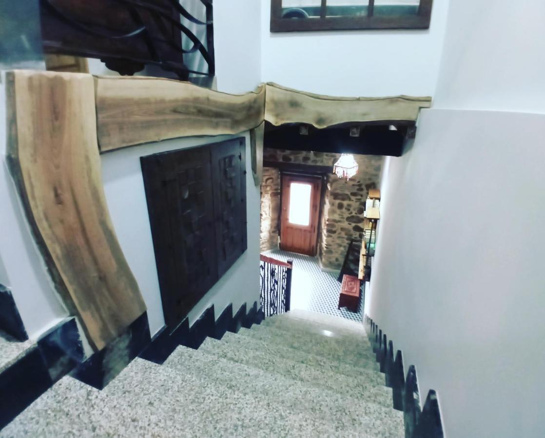 Hostal La Medina De Camponaraya Exteriér fotografie