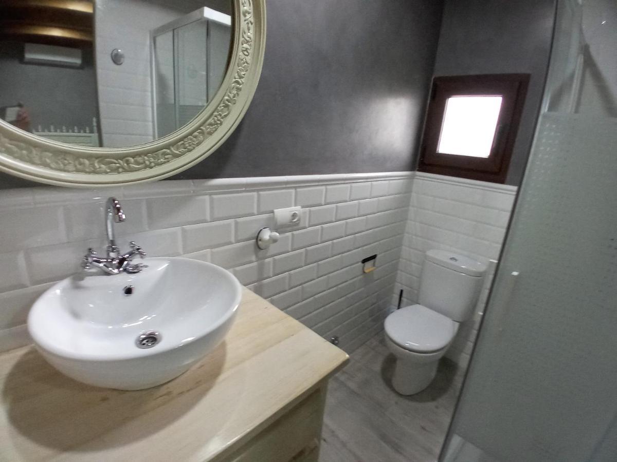Hostal La Medina De Camponaraya Exteriér fotografie