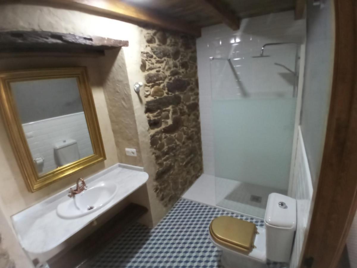 Hostal La Medina De Camponaraya Exteriér fotografie