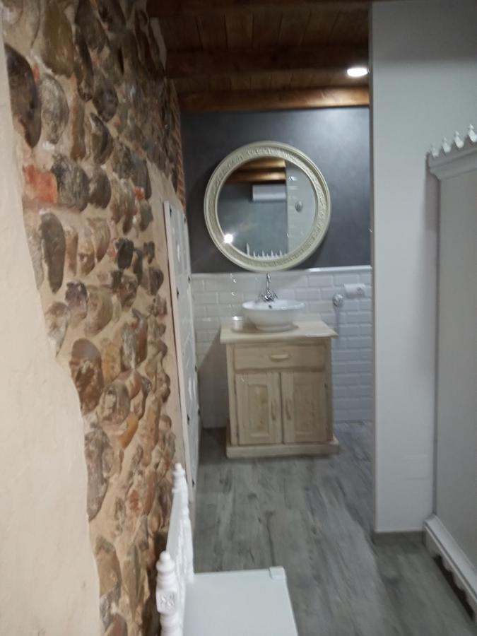 Hostal La Medina De Camponaraya Exteriér fotografie