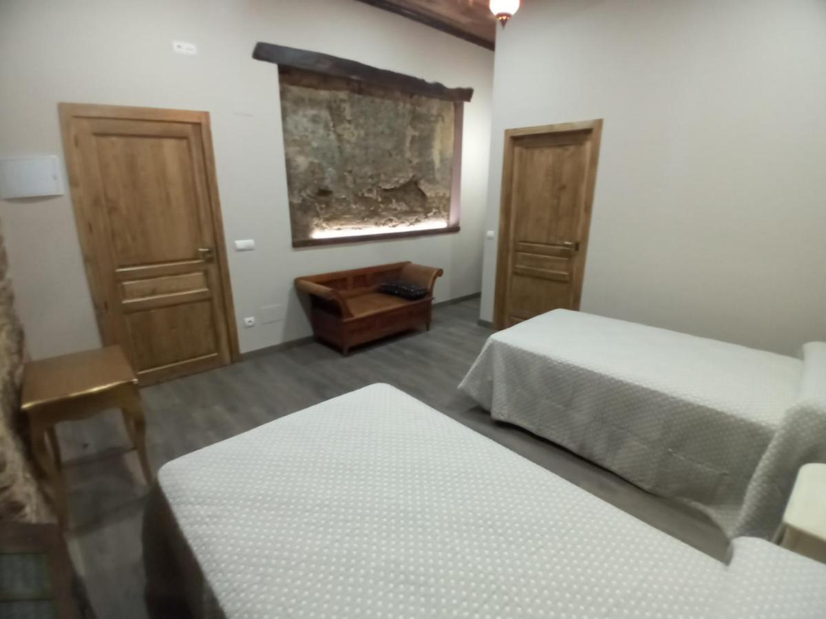 Hostal La Medina De Camponaraya Exteriér fotografie
