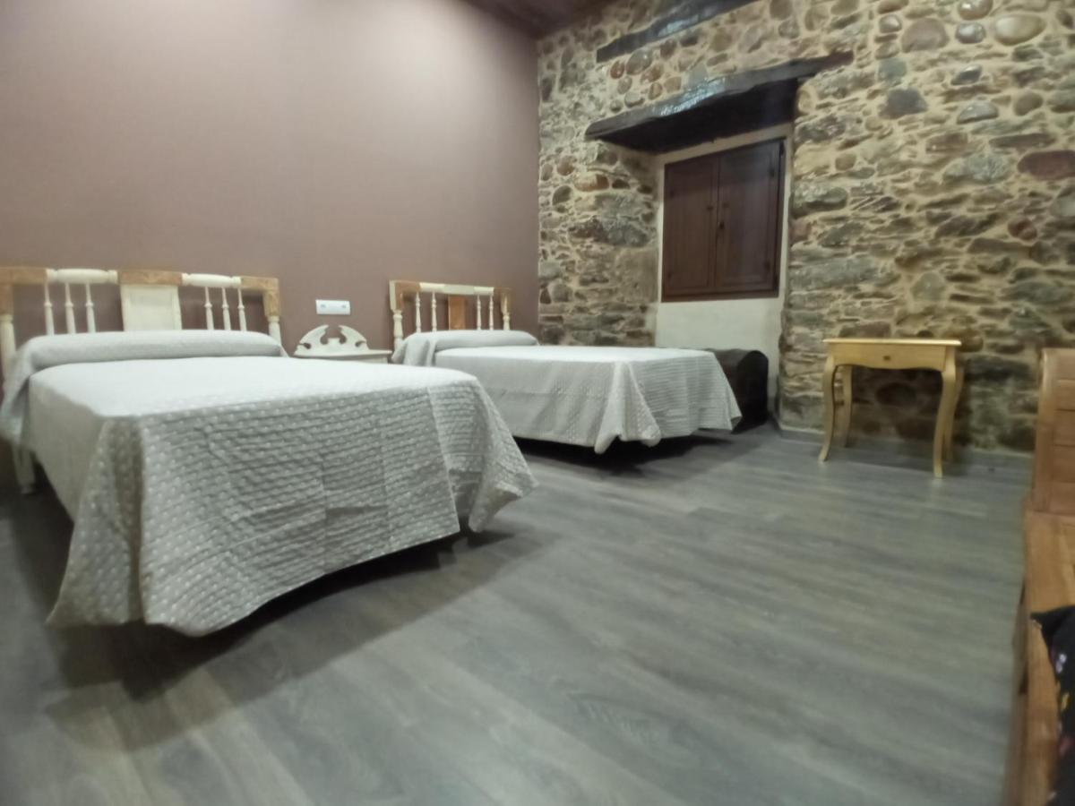 Hostal La Medina De Camponaraya Exteriér fotografie