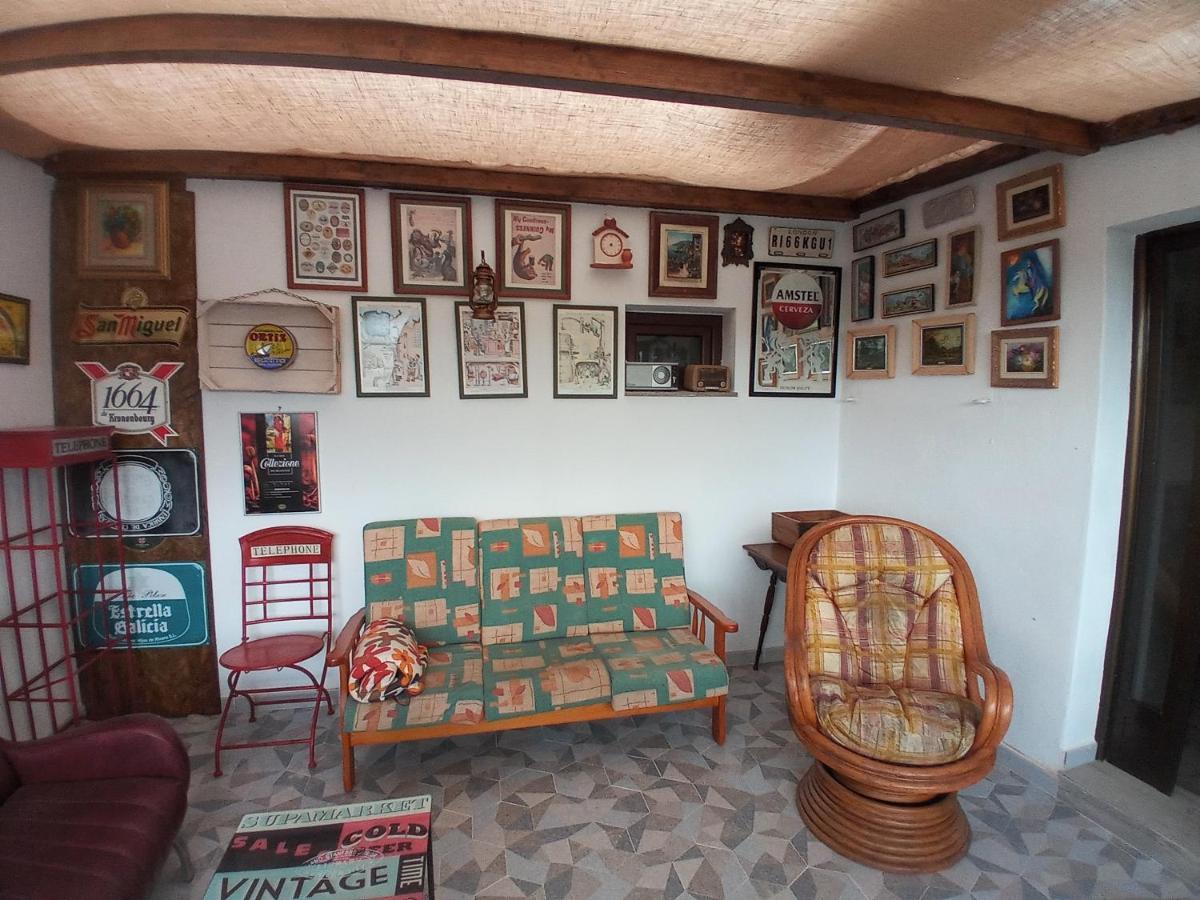 Hostal La Medina De Camponaraya Exteriér fotografie