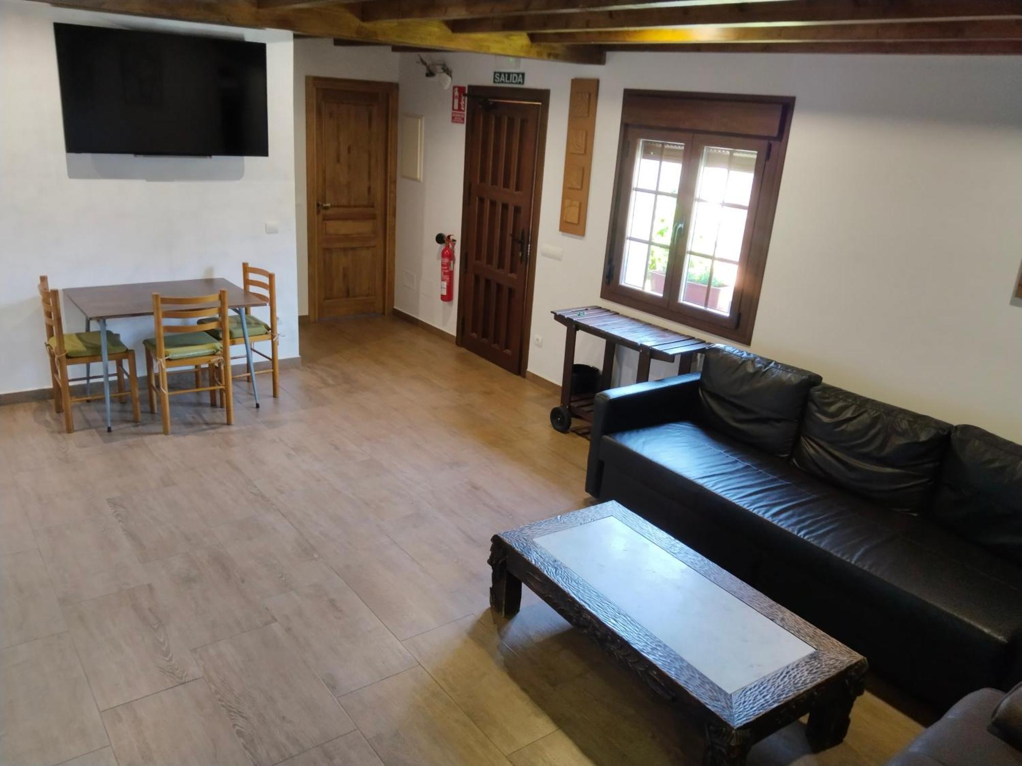 Hostal La Medina De Camponaraya Exteriér fotografie